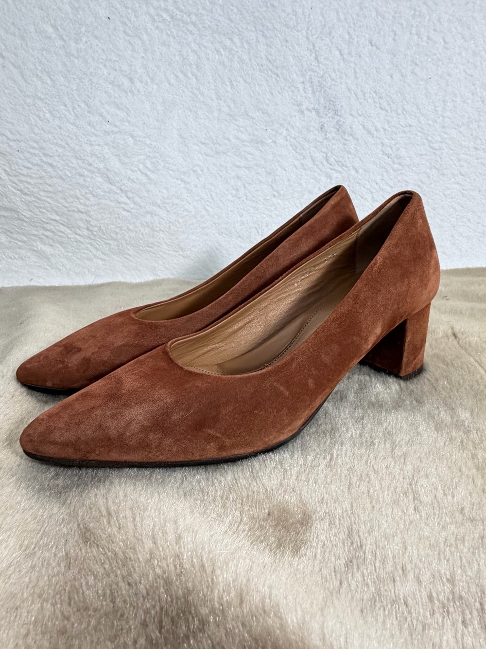 Aquatalia Pasha Suede Pointed Toe Block Heel Brown Pumps Womens 9.5 Heels Shoes